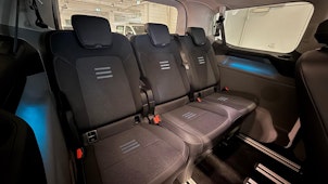 Vehicle image FORD E-Tourneo C Bus 340 L1 Active