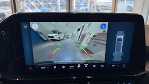 Vehicle image FORD E-Tourneo C Bus 340 L1 Active