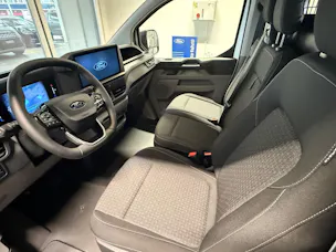 Ford E-Transit C Van 320 L1 Trend