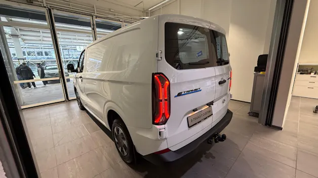Ford E-Transit C Van 320 L1 Trend