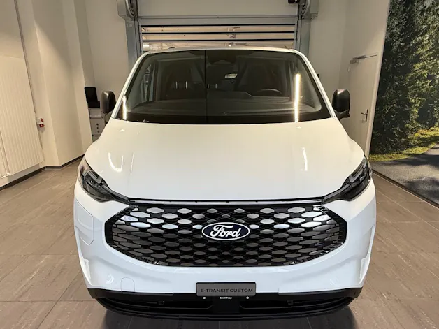 Ford E-Transit C Van 320 L1 Trend