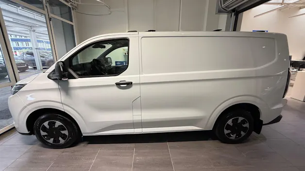 Ford E-Transit C Van 320 L1 Trend
