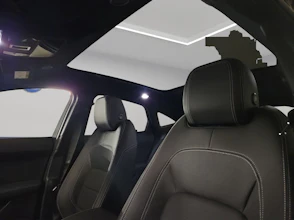 https://vehicle.imgix.net/3767507/0d113c22-c497-4060-b8bb-39bf85170538.jpg