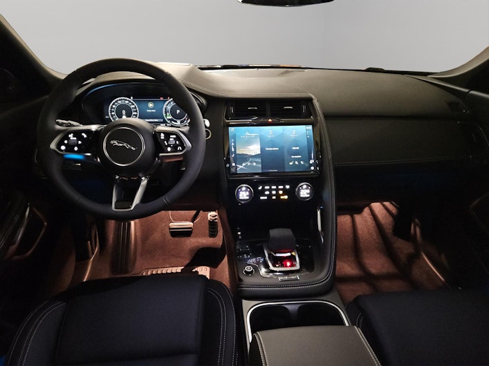 Vehicle image JAGUAR E-PACE