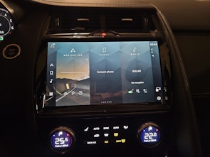 Vehicle image JAGUAR E-Pace 1.5 T 270e R-Dynamic SE AWD