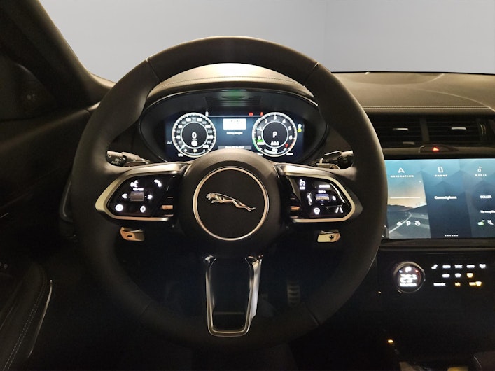 Vehicle image JAGUAR E-PACE
