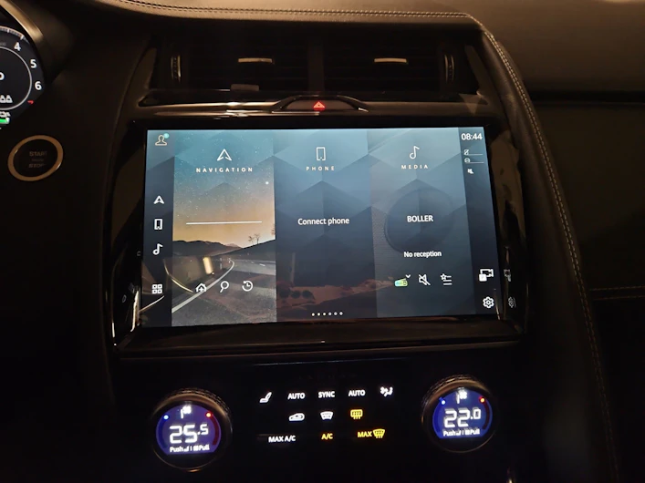Fahrzeugbild JAGUAR E-PACE
