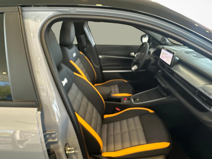 image du véhicule JEEP AVENGER