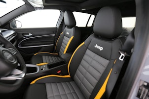 Vehicle image JEEP Avenger 1.2 MHEV The North Face 4xe