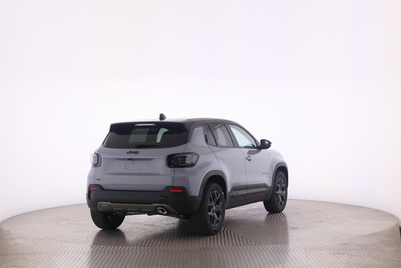 Vehicle image JEEP AVENGER