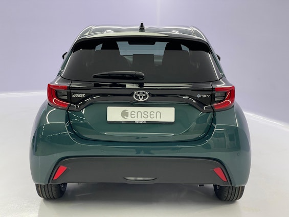 Vehicle image 3 Vehicle image 3