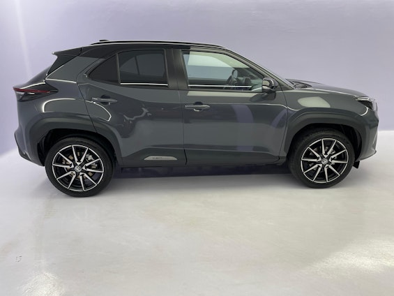 Vehicle image 2 Vehicle image 2