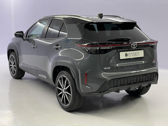 Vehicle image 4 Vehicle image 4