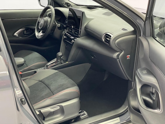 Vehicle image 7 Vehicle image 7