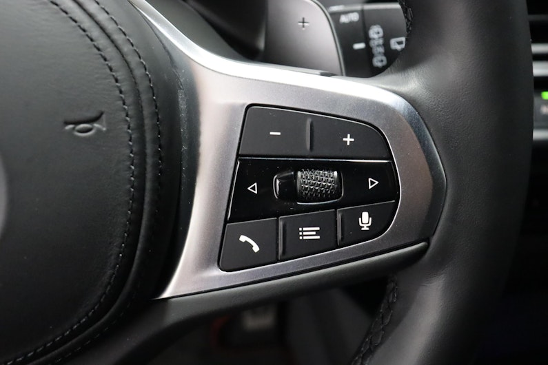 Vehicle image BMW 1 SERIES