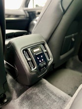 Fahrzeugbild ASTON MARTIN MY25 DBX 707 4.0 V8 Bi-Turbo