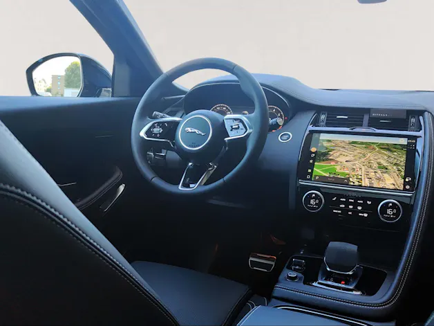 Jaguar E-Pace 2.0 I4 250 R-Dynamic SE AWD