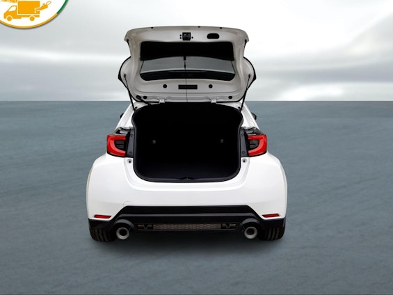 Vehicle image 4 Vehicle image 4