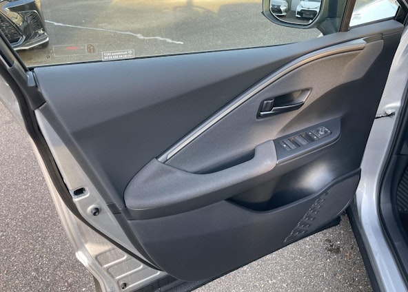 Vehicle image 10 Vehicle image 10