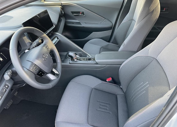 Vehicle image 8 Vehicle image 8