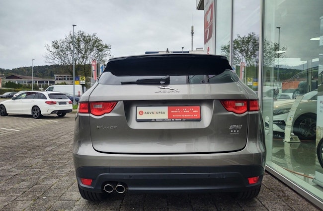 Vehicle image 14 Vehicle image 14