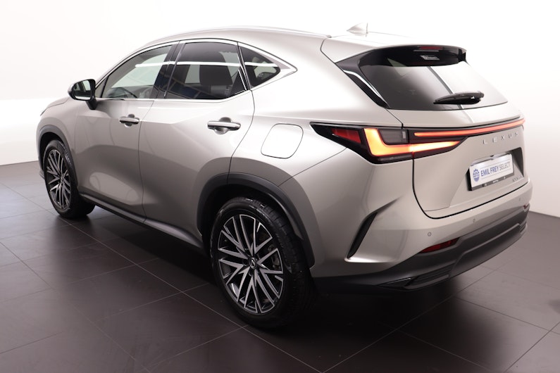 Vehicle image LEXUS NX