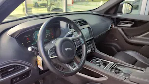 Jaguar F-Pace 2.0 T 250 R-Sport AWD