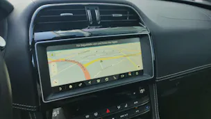 Jaguar F-Pace 2.0 T 250 R-Sport AWD