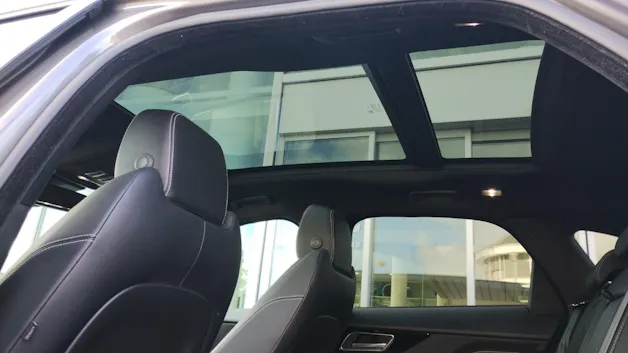 Jaguar F-Pace 2.0 T 250 R-Sport AWD