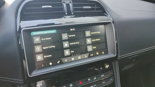 Jaguar F-Pace 2.0 T 250 R-Sport AWD