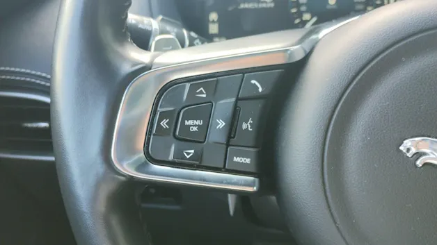 Jaguar F-Pace 2.0 T 250 R-Sport AWD