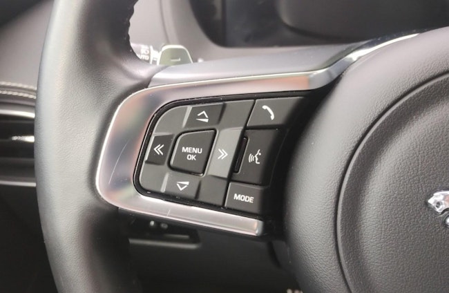 Vehicle image 13 Vehicle image 13