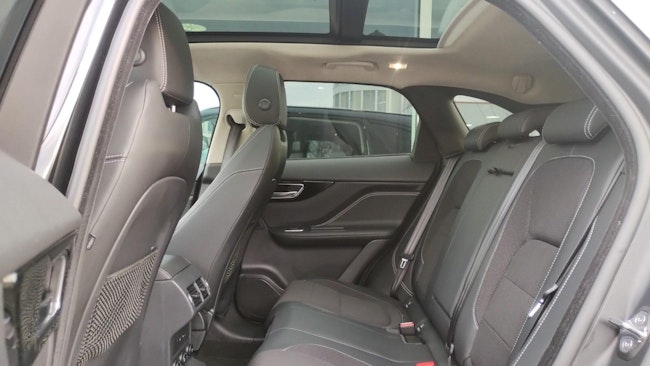 Vehicle image 7 Vehicle image 7