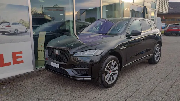 Jaguar F-Pace 2.0 T 250 R-Sport AWD