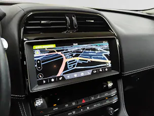 Jaguar F-Pace 2.0 T 250 R-Sport AWD