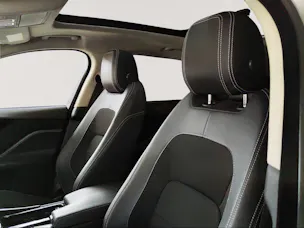Jaguar F-Pace 2.0 T 250 R-Sport AWD