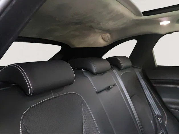 Jaguar F-Pace 2.0 T 250 R-Sport AWD