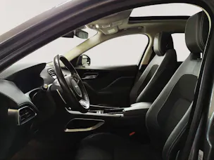 Jaguar F-Pace 2.0 T 250 R-Sport AWD