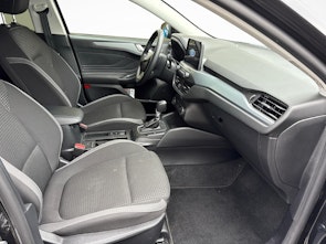 Fahrzeugbild FORD Focus Station Wagon 1.0i EcoB Hybrid 125 Cool & Connect