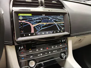Jaguar F-Pace 5.0 V8 SVR AWD