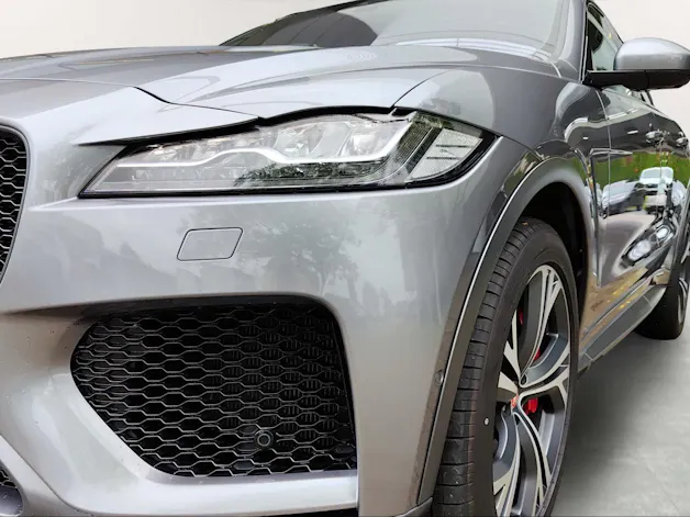Jaguar F-Pace 5.0 V8 SVR AWD