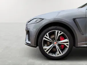 Jaguar F-Pace 5.0 V8 SVR AWD