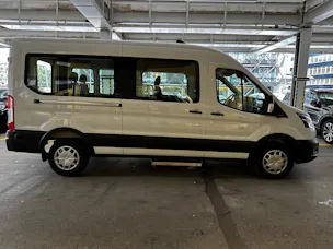 Ford E-Transit Van 390 L3H2 68kWh Trend Bus 9 Plätze