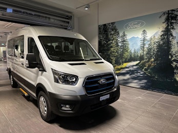 Vehicle image FORD E-Transit Van 390 L3H2 68kWh Trend