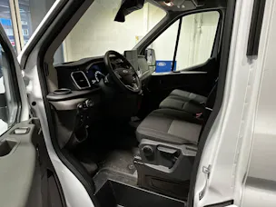 Ford E-Transit Van 390 L3H2 68kWh Trend Bus 9 Plätze