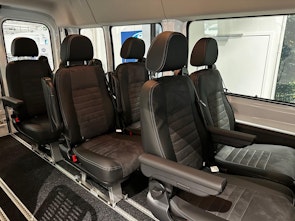 Vehicle image FORD E-Transit Van 390 L3H2 68kWh Trend