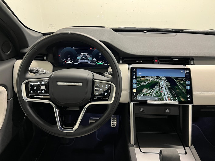 Vehicle image LAND ROVER DISCOVERY SPORT