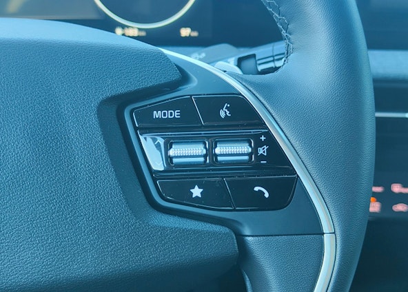 Vehicle image 12 Vehicle image 12