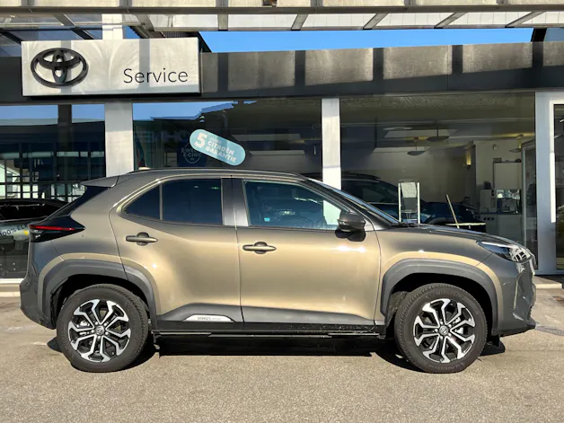 Toyota Yaris Cross 1.5 VVT-i HSD Trend AWD-i