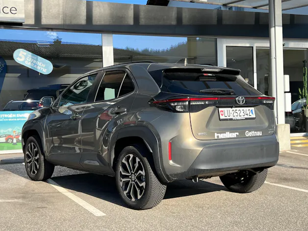 Toyota Yaris Cross 1.5 VVT-i HSD Trend AWD-i